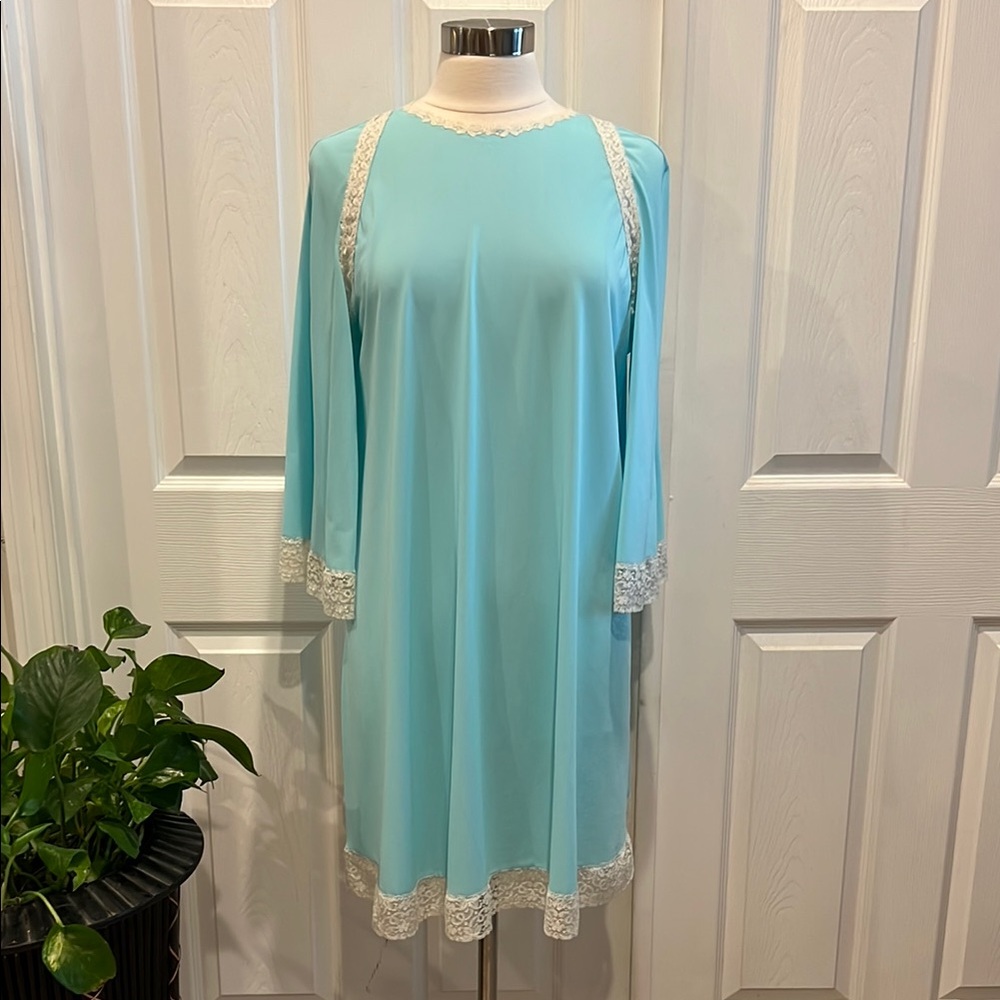 Vintage GOSSARD ARTEMIS Light Blue Lace Trim Nightgown - Picture 2 of 11